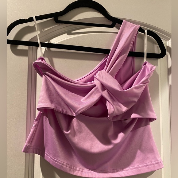 Amazon Crop Top - Picture 2 of 4